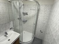 Flat X (Bathroom)